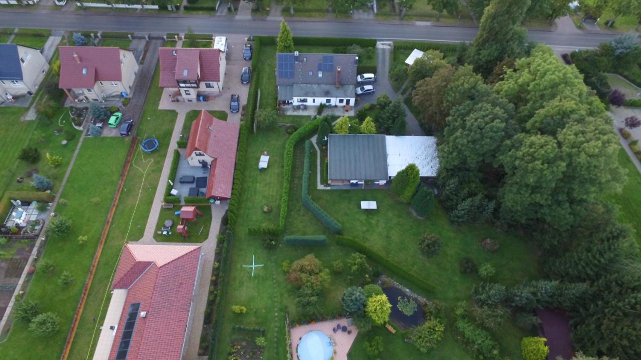 Apartement Sonnenschein クラウスドルフ・メクレンブルク・フォアポンメルン エクステリア 写真