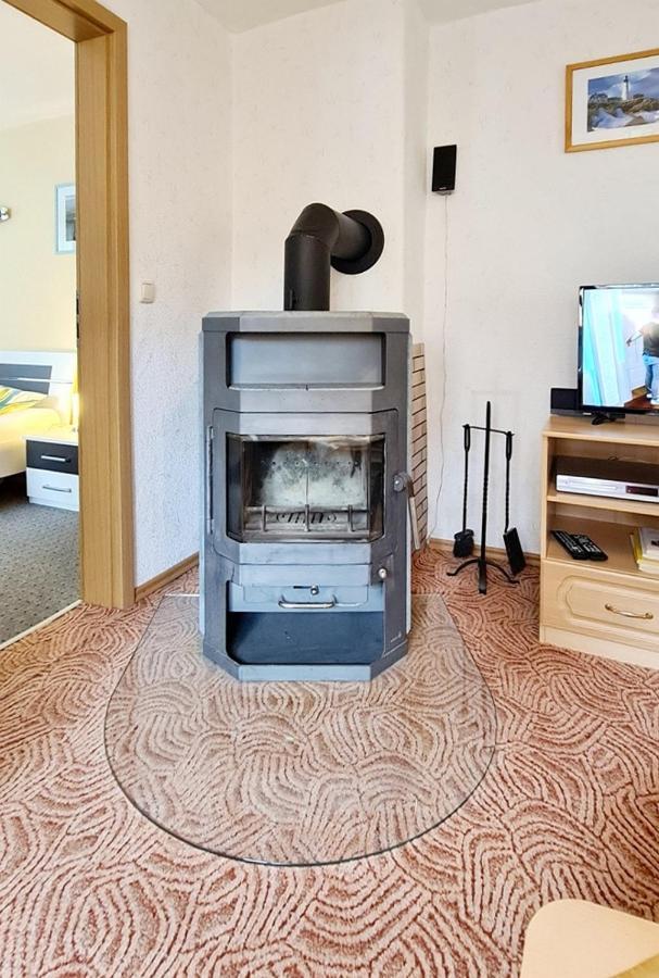 Apartement Sonnenschein クラウスドルフ・メクレンブルク・フォアポンメルン エクステリア 写真