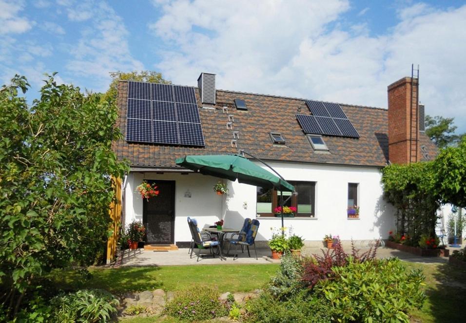 Apartement Sonnenschein クラウスドルフ・メクレンブルク・フォアポンメルン エクステリア 写真